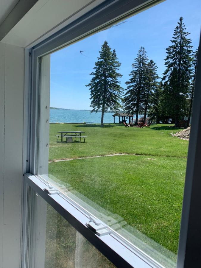 Grand Lake Resort Presque Isle 外观 照片