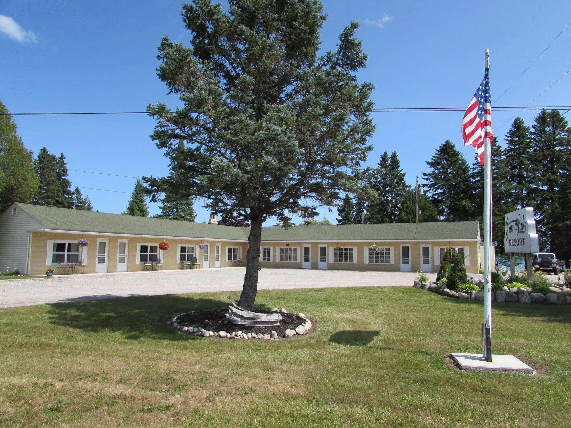 Grand Lake Resort Presque Isle 外观 照片