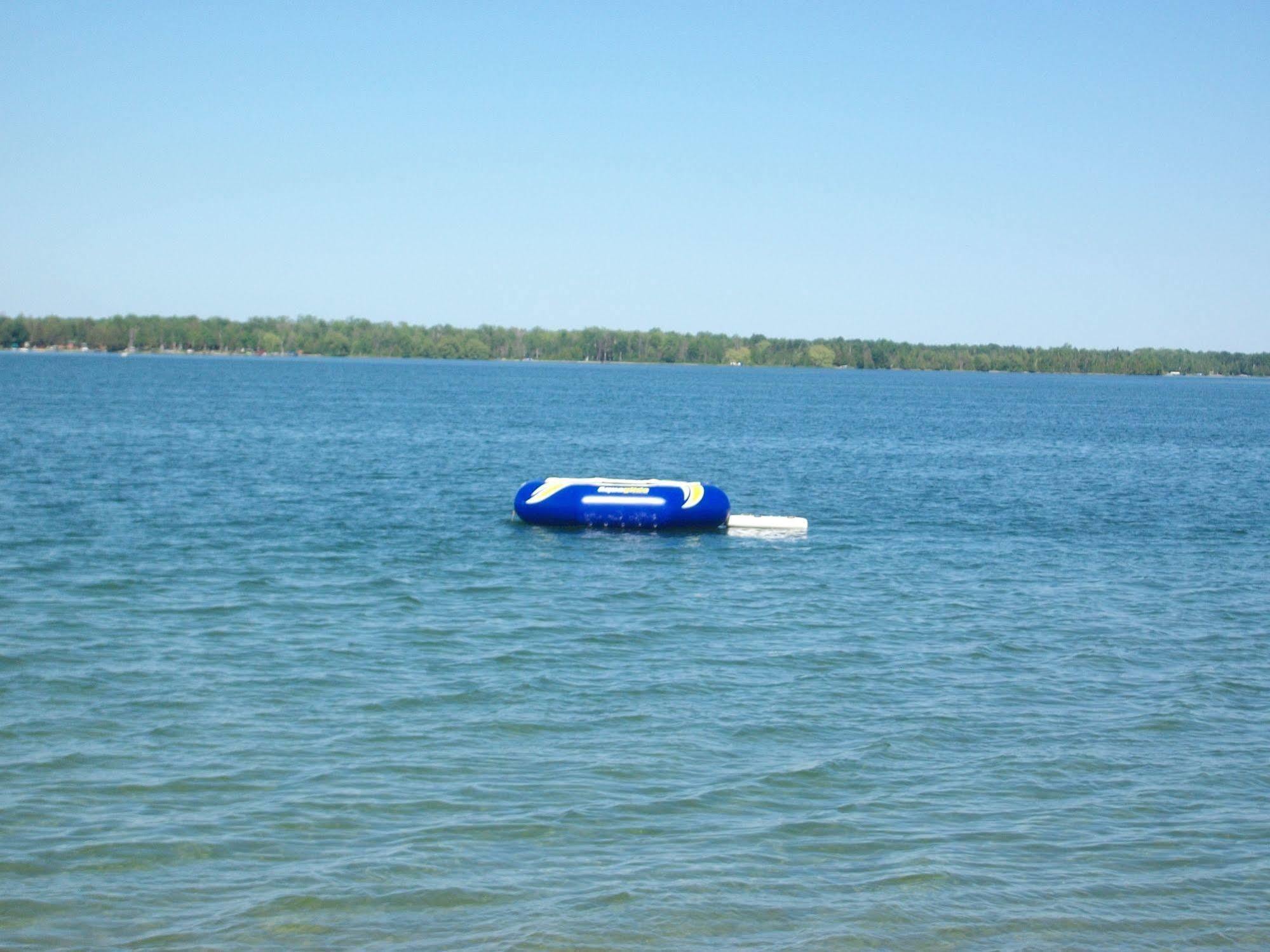 Grand Lake Resort Presque Isle 外观 照片